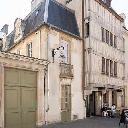 La Chouette Des Ducs, Appartement En Hypercentre Dijon Exterior photo